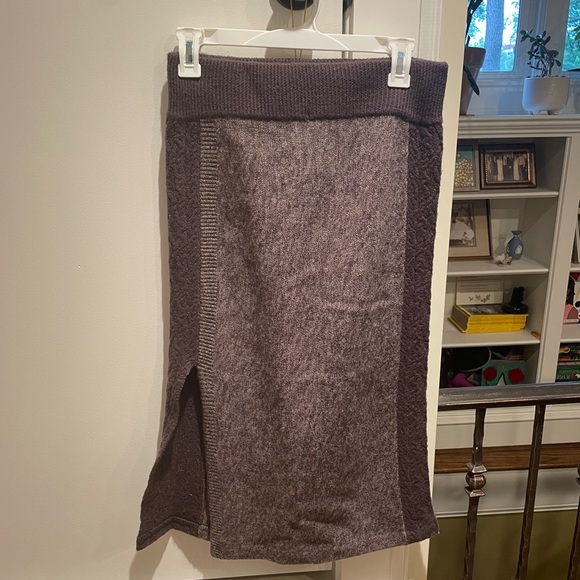 Toad&Co Knee length wool skirt - Picture 1 of 3